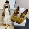 Sapatos Mary Jane Femininos, estilo novo, com enfeites de strass, tira, salto grosso, tira única, camurça, aumento interno de altura, bico quadrado, estilo francês 2026