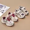 Zapatos para Niñas 2026 Primavera Nuevos Versátiles Antideslizantes Zapatos Deportivos Transpirables Estudiante Niños Correr Zapatos de Papá