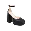 Sandálias Europeias e Americanas com Sapatos Baotou Sandálias de Salto Alto Bico Redondo Grossas Verão 2023 Fivela de Um Caractere Mesa d'Água Preto