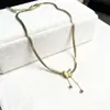 Colar Gargantilha com Borboleta Fosca e Franja em Estoque para Mulheres, Corrente Osso de Cobra Dourada em Aço Titânio, Corrente de Clavícula Moderna e Versátil, Novo Estilo