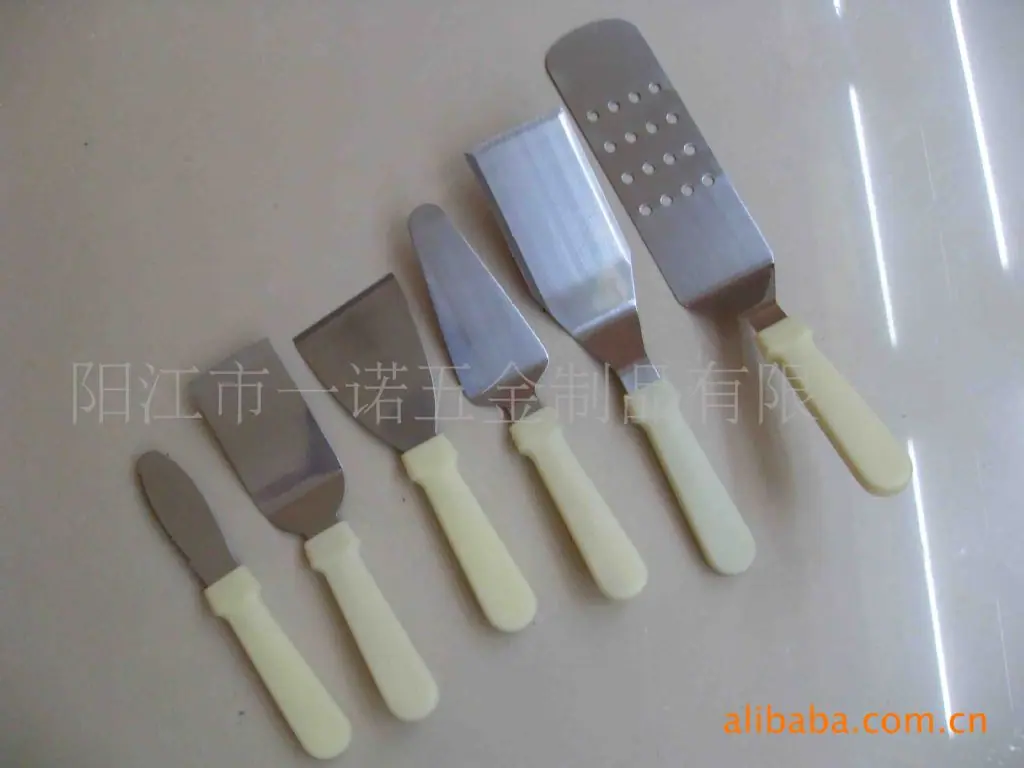 P-007M塑料柄蛋糕铲,面包铲,面粉刮刀.奶油刀,烧烤铲工