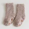Calcetines de Piso de Coral para Bebé, Engrosados con Puntos Antideslizantes, Calcetines de Caña Media para Niños, Calcetines para Niños Pequeños, Bebé Clase A