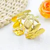 Anillos para Servilletas Abiertos con Forma de Caracola y Estrella de Mar Transfronterizos Europeos y Americanos con Acabado Metálico, Anillos para Servilletas de Moda Marinera con un Toque Único y de Alta Gama