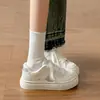 Zapatos de lona de suela gruesa estilo coreano para mujer, 2026, muy elegantes, adecuados para primavera y otoño, casuales, con estampado de estrellas, y en blanco