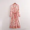 Vestido de outono feminino novo estilo europeu e americano com manga longa e decote V com estampa de flor posicionada 6782