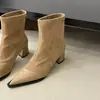 Botas Curtas Elásticas Emagrecedoras Estilo Coreano Femininas 2026 Nova Primavera/Outono Estilo Little Chanel Bico Fino Salto Bloco Botas Skinny Femininas Botas de Salto Alto