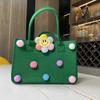 Bolsa de fieltro al por mayor Bola de fieltro Dibujo animado Regalo acompañante Bolso de mano de fieltro Bolsa de compras para llevar a mano Bolsa de regalo logo