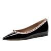 Aumento de Altura Estilo Francés Celebridad de Internet Punto Chic Zapatos de Mujer Puntiagudos con Remaches, Charol, Estilo de Noche, Planos de Suela Suave