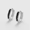 Pendientes Transfronterizos Nuevos de Esmalte Negro, Moda Versátil de Nicho, Lujo Ligero, Clips para Orejas Simples para Mujer, Pendientes Únicos y Exquisitos