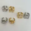 Anel Personalizado de Metal Nicho com Cravação Micro de Zircônia Banhado a Ouro Real em Toda a Superfície, Estrela de Cinco Pontas Quadrada, Versão Larga, Empilhável