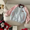 Combo de liquidación de temporada Overoles para niñas Ropa de otoño 2026 Pantalones rectos para niños Pantalones de moda Pantalones deportivos largos