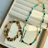 Colar de Pedras Naturais Olho de Tigre com Pedras de Âmbar de Alto Padrão, Estilo Retro de Luxo Leve, Corrente para Clavícula com Pedras Coloridas Naturais