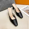 Zapatos de tacón alto para mujer, de cuero genuino, para exteriores, con tacón grueso, estilo nuevo 2026, mules de punta cerrada, sandalias de tacón alto, simples y elegantes, estilo francés