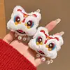 Horquilla de Borla Roja de Danza del León de Año Nuevo para Niñas y Niños, Accesorio Hanfu de Estilo Chino Tradicional, Adorno para el Cabello de Año Nuevo Estilo Chino