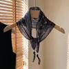 Pañuelo de Seda Pequeño Floral Retro Bohemio para Mujer, Pañuelo para la Cabeza de Algodón y Lino de Alta Gama y Elegante, Pañuelo para el Cuello, Accesorio de Pañuelo en Forma de Diamante