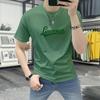 Explosões masculinas de manga curta 2025 Nova camiseta estampada slim fit de verão Moda casual All-match Top masculino de meia manga T