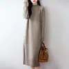 Nuevo vestido de otoño e invierno 100% lana pura de doble hebra engrosado con cuello medio alto, vestido base de punto trenzado liso de manga larga