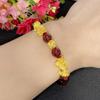 Pulsera Vintage de Cuerda Elástica Chapada en Oro de 24k con Cuentas de Pixiu, Granate, Cristal Rojo y Cuentas de Dinero