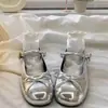 Zapatos Mary Jane Franceses para Niñas 2025 Primavera y Otoño Nuevos Zapatos de Cuero para Niños Mayores, Zapatos de Princesa Bajos