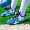 Nuevos Zapatos de Fútbol Transpirables de Verano con Hebilla Giratoria Transfronterizos para Niños Mayores, Niños y Niñas Zapatos de Fútbol de Entrenamiento, No Requieren Cordones