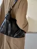 Nova Bolsa Feminina 2025 Bolsa de Mão de Grande Capacidade Bolsa de Ombro Estilosa Simples para o Dia a Dia Bolsa Transversal Moda Transfronteiriça