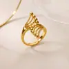 Anillo Ondulado Línea de Diseño Acero Inoxidable Chapado en Oro de 18 Quilates Geométrico Versátil Anillo Abierto Joyería Estilo Ins Europeo y Americano