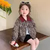 Chaqueta con Estampado de Leopardo para Niña Estilo Primavera y Otoño 2026 Nueva Chaqueta Infantil Estampado de Leopardo Niña Bebé Otoño Ropa de Otoño Top Casual