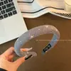 Diadema retro de alta calidad con dientes para otoño e invierno para mujer, diseñada para realzar la apariencia de la coronilla, nuevo estilo 2026, antideslizante, accesorio para el cabello versátil
