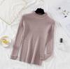 2 023 Outono/Inverno Novo Slim-fit Half-high Neck Turtleneck Sweater Mulheres manga comprida Camisa interna apertada de madeira orelha de malha