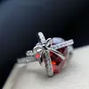 Anillo Versa Bright Pequeña Princesa Dulce Fresco Regalo Chapado con Circonio de Granada de 18K Seiko Lujo Ligero Abierto para Niñas