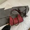 Bolsa Pequena Retrô da Moda para o Dia a Dia Feminina 2026 Nova Fosca de Nicho Bolsa de Ombro Única Textura de Alta Qualidade Versátil Bolsa Transversal