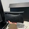 Bolso tejido hueco de moda para mujer, nuevo modelo 2026, monedero de gran capacidad, bolso de mano de moda, bolso tipo sobre único