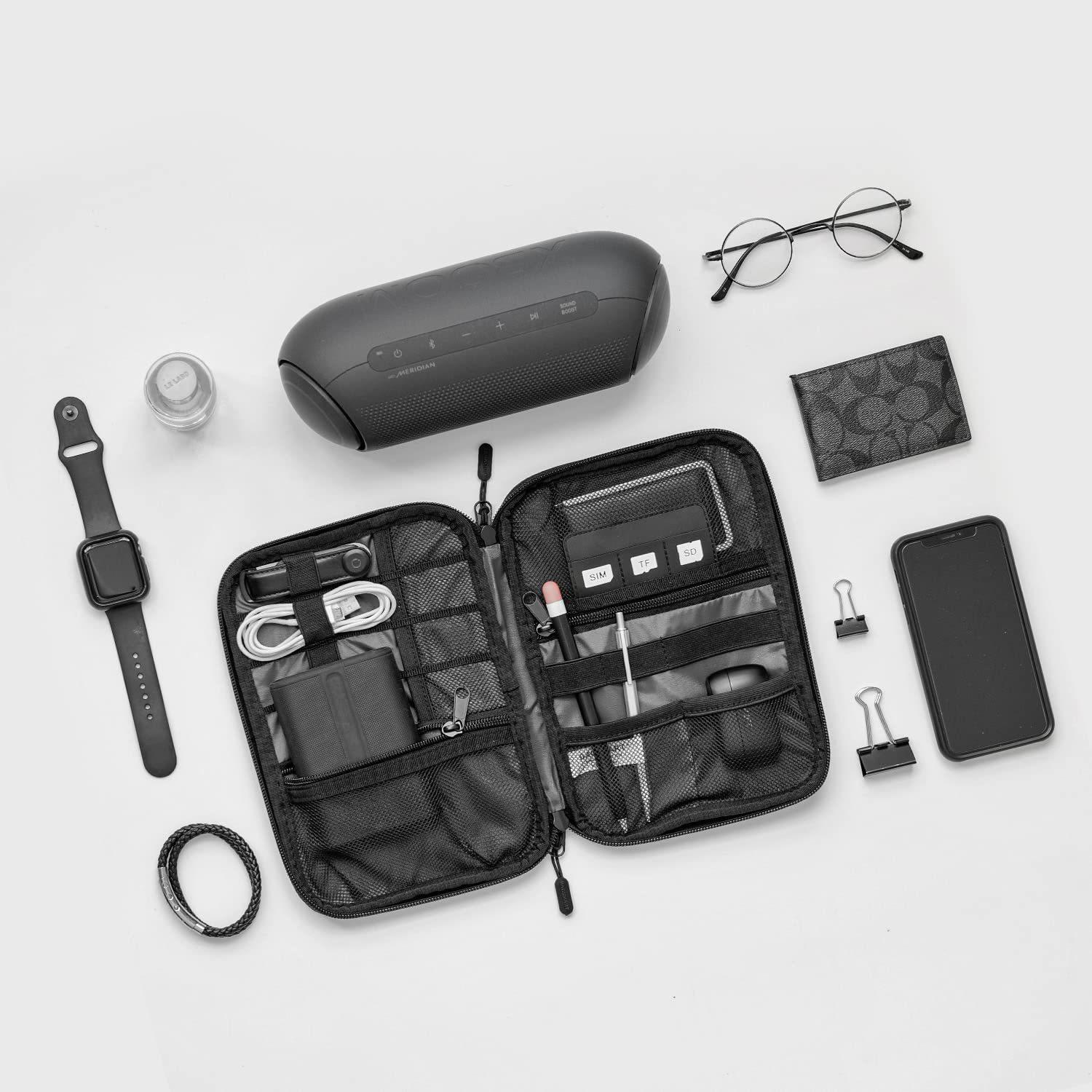 Black-07.jpg