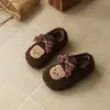 Sapatos de Algodão Pelúcia Urso com Laço Estilo Inverno 2025 para Meninas e Estudantes Sapatos com Velcro Gorro Fofo