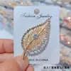 Broche de Mariposa Hueca con Diamantes AB Iridiscentes para Mujer, Pin de Mariposa de Diamantes Lujoso a Todo Color para Trajes y Abrigos, Broche Elegante y Lujoso