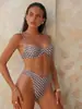 Bikini de dos piezas de estilo nuevo europeo y americano 2027 para mujer, sexy, sin espalda, con atar, para vacaciones en la playa, aguas termales, traje de baño