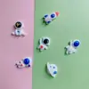 Nuevos accesorios de resina dibujos animados transparente color sólido astronauta diy pegamento crema parche para funda de teléfono móvil pinza para el cabello caja de almacenamiento