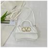 Bolso Retro de Axila para Mujer 2025 Nuevo Estilo Bordado en Relieve Bolso de Hombro de Moda Bolso Cuadrado Pequeño Bolso de Axila Texturizado