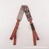 Bolsa de Compras Bordada Estilo Japonés Moda Nicho Ajustable Casual Versátil para Viajar con Correa Cruzada al Hombro Correa de Bolsa de Compras Ecológica