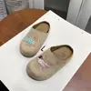 Moda Femenina Lindos Dibujos Animados Peluche Cabeza de Pan Birken Medias Zapatillas Deslizables Uso Exterior 2026 Primavera/Otoño Nuevas Zapatillas de Pareja