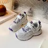 Zapatos para Niños Zapatillas Deportivas Primavera y Otoño 2026 Nuevas Zapatillas de Correr para Niños Estudiantes Superficie de Cuero Ligeros Zapatos de Papá