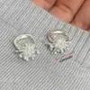 Design Cool e Estiloso com Brincos de Clipe Fogos de Artifício de Diamante Tridimensional Brilhantes para Mulheres, Brincos Versáteis Exquisitos de Moda de Nicho, Acessórios de Orelha Elegantes de Luxo Leve