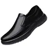 Sapatos de couro transfronteiriços algodão único mesmo estilo casual trabalho leve confortável moda popular sapatos masculinos sapatos masculinos de couro de cano baixo britânicos
