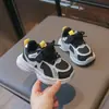 Nuevos Zapatos de Papá Deportivos de Malla Transpirable para Niños y Niñas, Suela Suave Antideslizante para Bebés, Colección Primavera y Otoño 2026