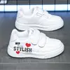 Zapatillas infantiles de moda y versátiles con estampado y velcro, de suela blanda y duraderas, zapatos casuales para niños y niñas, zapatillas blancas, versátiles