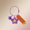 Llavero de flor de pompón de ganchillo, colgante para bolso, accesorio exquisito y práctico para estudiantes, regalo de graduación para profesores