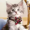 Novos produtos para animais de estimação transfronteiriços: Novo coleira de gato de girassol vermelha e verde de Natal com barra de saia, fabricante