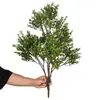 Plantas verdes artificiais, cedro, pinho, grama de primavera, plantas aquáticas, plantas para micro paisagismo, paredes de plantas decorativas, plantas em maços para inserção no solo, plantas de grama artificial estilo floresta