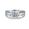 Anillo de moissanita de plata de ley S925 bañado en platino anillo de caballero para hombre 1 quilate atmósfera simple anillo de boda para hombre venta al por mayor de fábrica