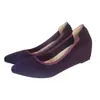 Zapatos de Frijol que Aumentan la Altura Interior Zapatos de Trabajo de Azafata Primavera y Otoño Zapatos de Trabajo Profesionales Negros Cómodos Suela Suave Zapatos de Cuña para Hotel Mujeres